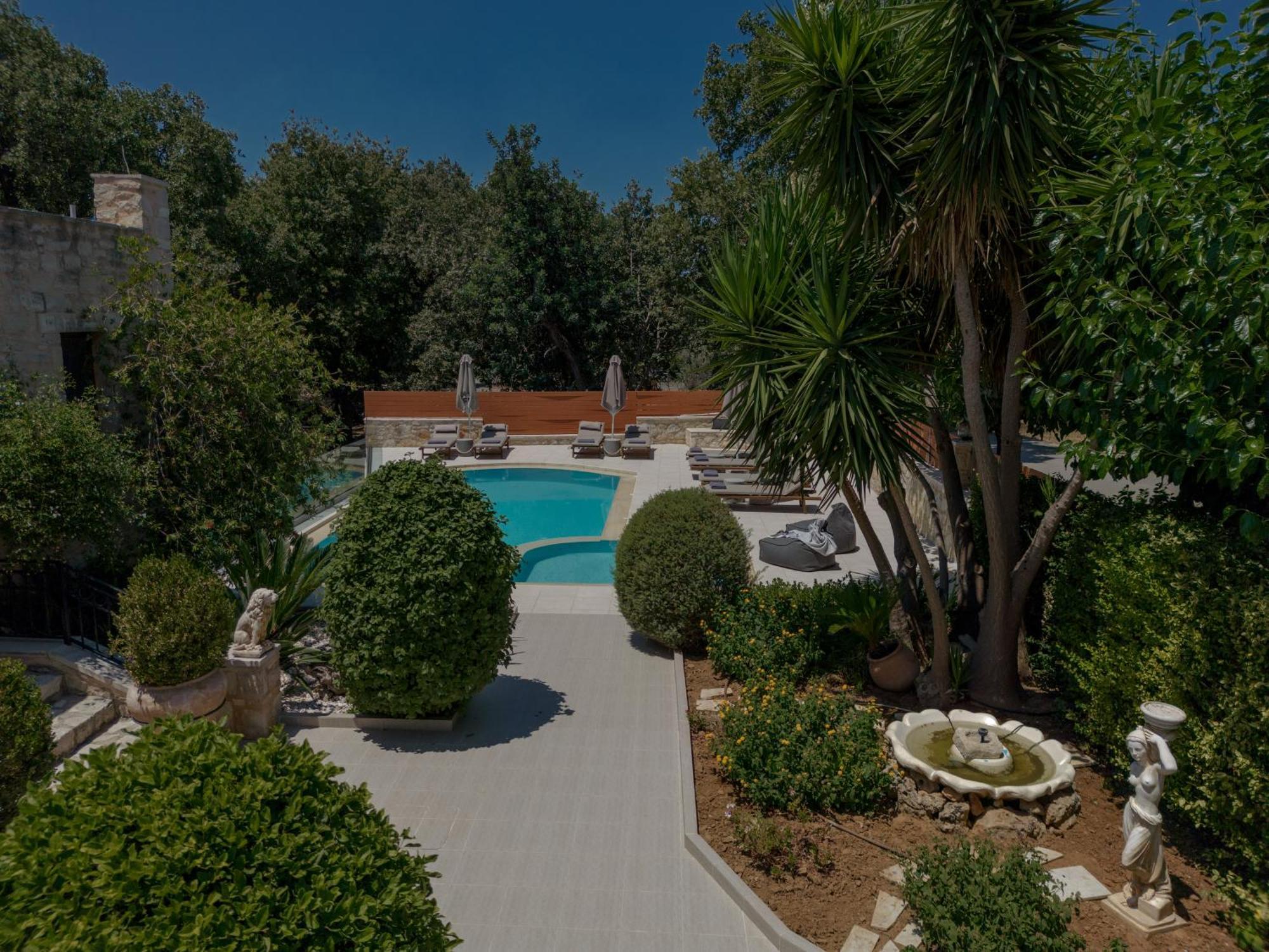 Kalliopi Villa *